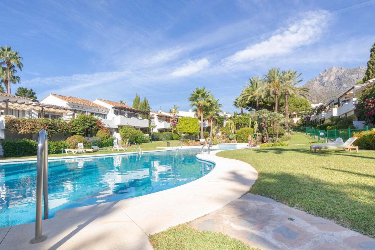Apartamento Viveros Marbella Luaran gambar